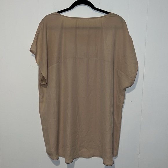 Maurice’s Women’s Sheer Sleeveless Blouse Tan 1037 - Picture 2 of 5